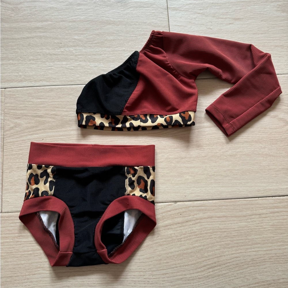 Taytrvibe Dancewear set